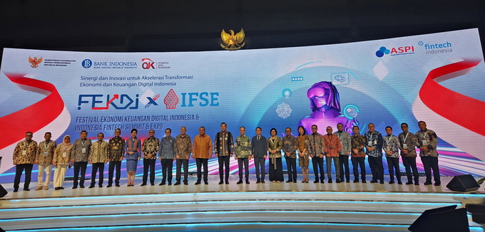 KB국민은행이 한국과 인도네시아 간 QR결제서비스를 최초로 시연했다. (사진=KB국민은행 제공)