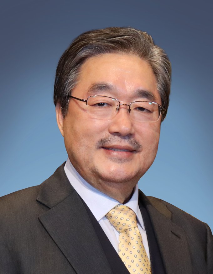 [김종회의 문단 사람들] 백년래의 문학 연구와 비평, 김윤식