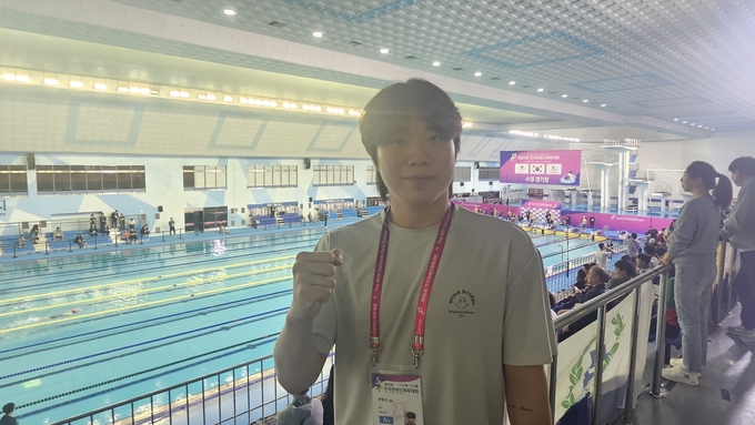 [제45회 전국장애인체전] 수영 전형우, 수성 두드러기 딛고 개인전 첫 金