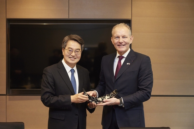 김동연, 프랑스 글로벌 기업과 道 투자확대 방안 논의