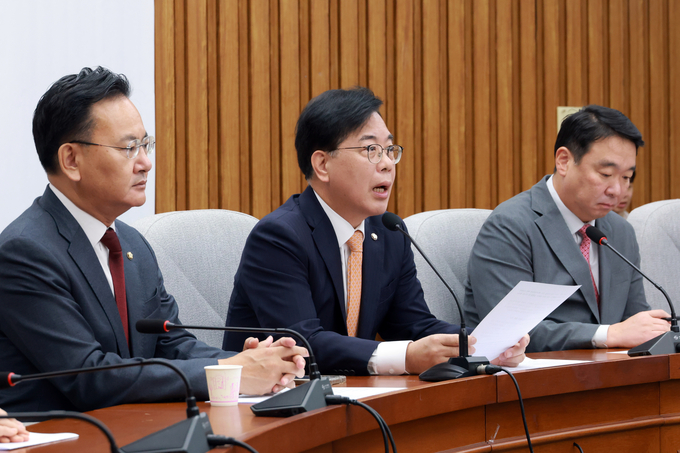 국힘, ‘대장동’ 공세...국조 촉구·불법이익 환수 특별법 제출