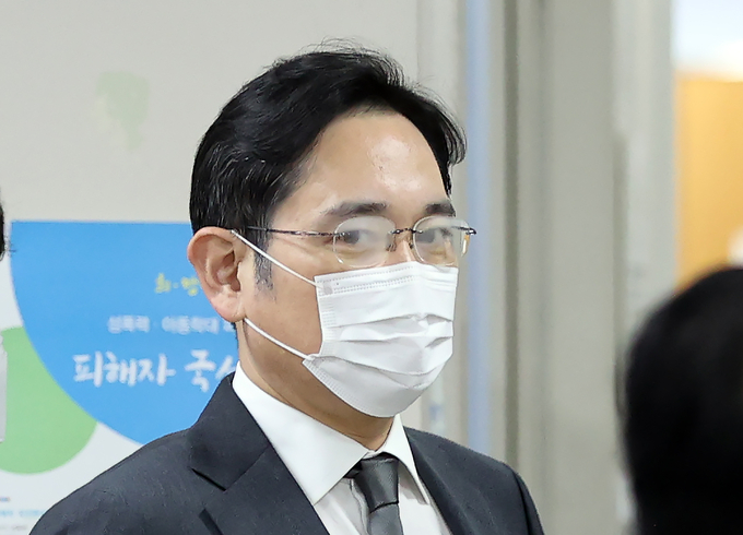 이재용 부회장, '국정농단 파기환송심' 재판 출석 (사진=연합뉴스 제공)