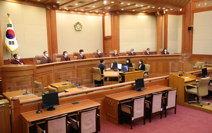 28일 공수처법 위헌 여부 선고하는 헌재 재판관들. (사진=연합뉴스 제공)