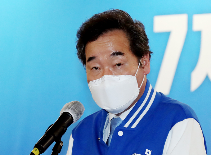 더민주 재·보궐선거 지원단 출정식 참석한 이낙연 대표 (사진 = 연합뉴스)