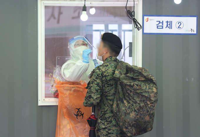 휴가 복귀 전 코로나19 검사