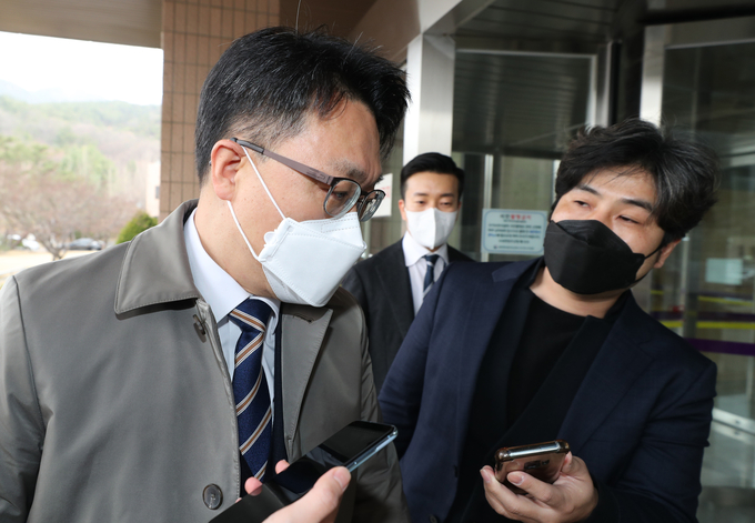 출근하는 김진욱 공수처장. (사진=연합뉴스 제공)