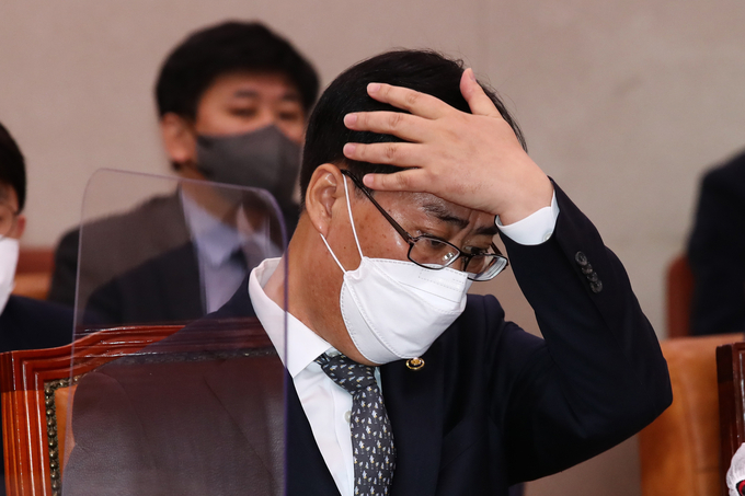 자진 사퇴하는 박준영 해양수산부 장관 후보자