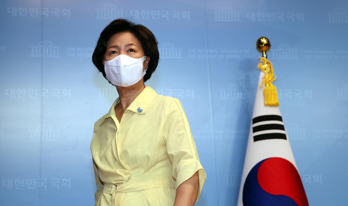 에코 정치 공약 발표 마친 민주당 추미애 대선 예비후보 (사진 = 연합뉴스 제공)