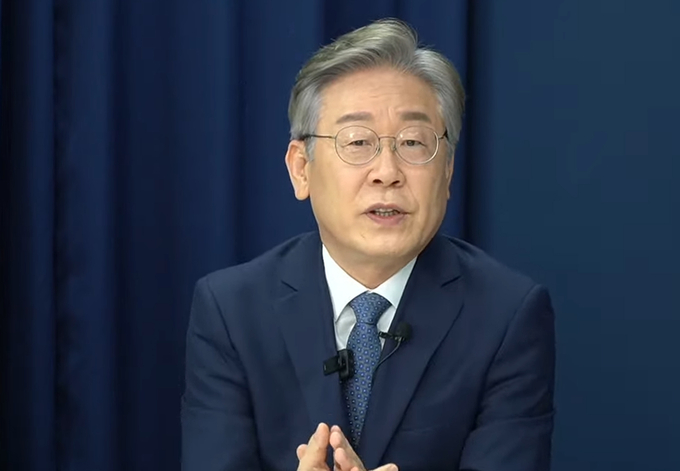 민주당 초선 의원 초청 토크 콘서트 참석한 이재명 경기도지사