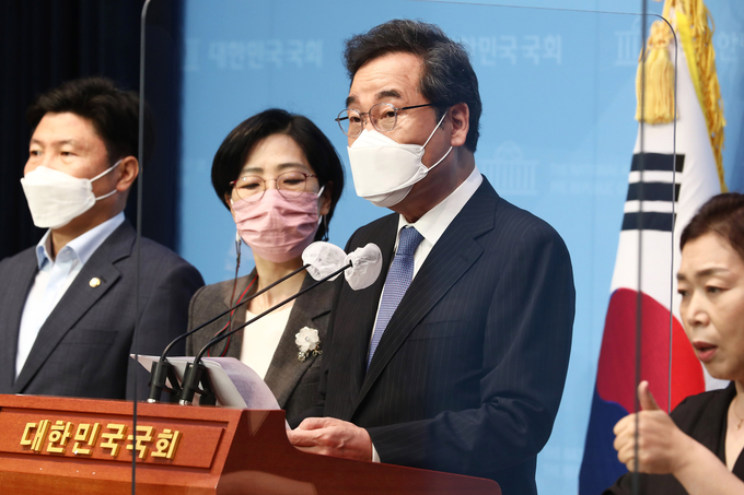 저출산 대책 발표하는 민주당 이낙연 대선 경선 후보 (사진 = 연합뉴스 제공)