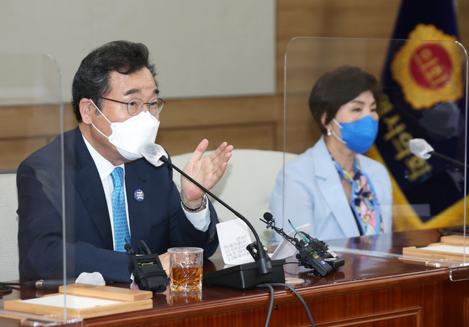 발언하는 이낙연 (사진 = 연합뉴스 제공)