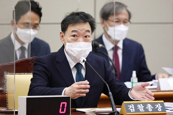 답변하는 김오수 검찰총장.(사진=연합뉴스)