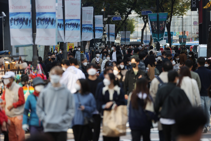 코로나19 백신 접종 완료율 70% 달성…위드 코로나에 '성큼' (사진 = 연합뉴스 제공)