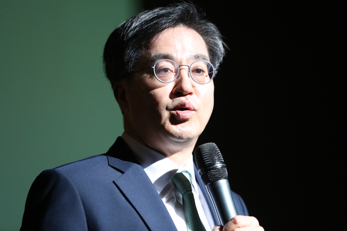 김동연 전 경제부총리, "유쾌한 반란" 강연.(사진=연합뉴스)