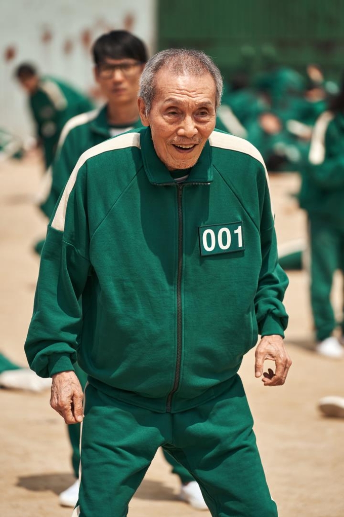 골든글로브 남우조연상 수상한 배우 오영수. (사진=넷플릭스 제공)