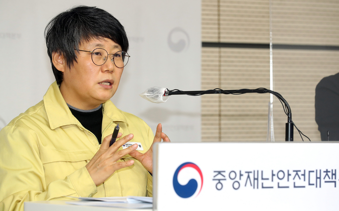코로나19 정례브리핑하는 박향 방역총괄반장. (사진=연합뉴스)