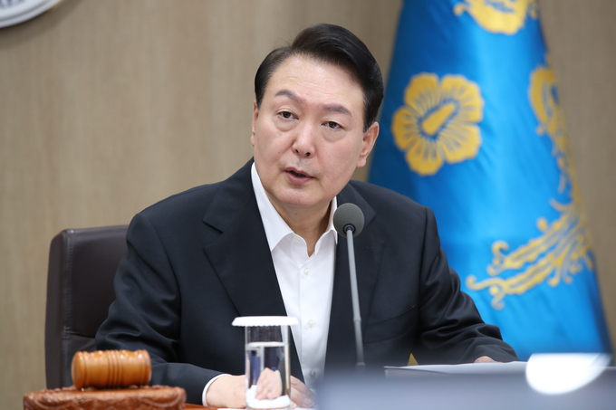 윤석열 대통령이 19일 용산 대통령실에서 열린 국무회의에서 발언하고 있다. (사진=연합뉴스 제공)