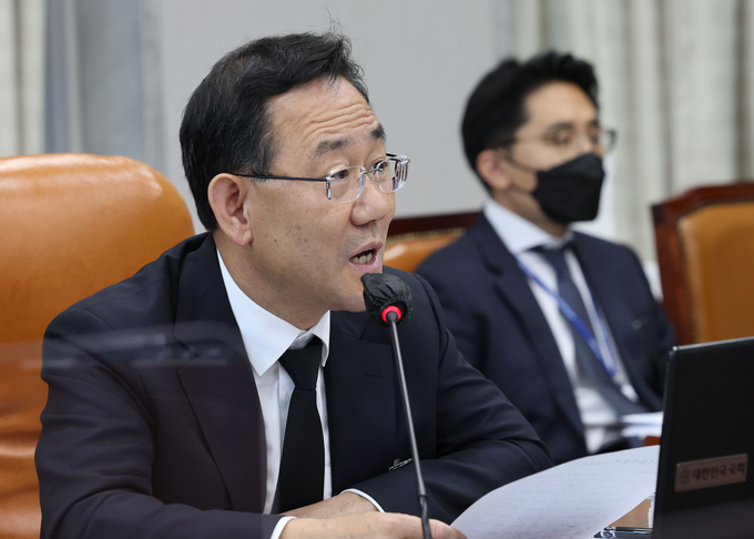 주호영 국민의힘 원내대표가 지난 2일 오후 국회에서 국회 운영위원회의 국가인권위원회 국정감사에서 발언하고 있다. (사진=연합뉴스 제공)