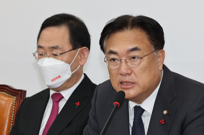 정진석 국민의힘 비상대책위원장이 5일 국회에서 열린 비상대책위원회의에 참석해 발언하고 있다. (사진=연합뉴스 제공)