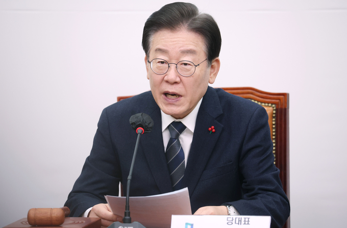 이재명 더불어민주당 대표가 26일 국회에서 열린 최고위원회의에 참석해 발언하고 있다. (사진=연합뉴스 제공)