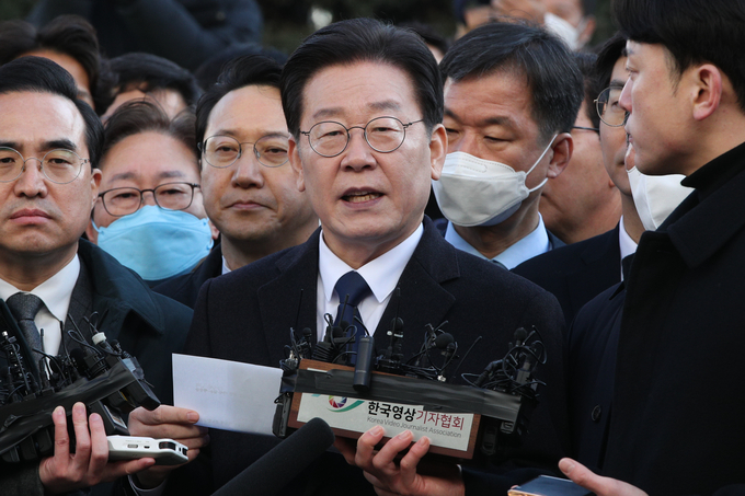 이재명 더불어민주당 대표가 검찰의 소환 통보에 따라 지난 10일 수원지검 성남지청에 출석했다. (사진=연합뉴스)