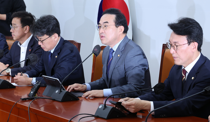 더불어민주당은 18일 국회에서 원내대책회의를 열고 전세 사기 피해자들의 구제 대책을 논의했다. (사진=연합뉴스)