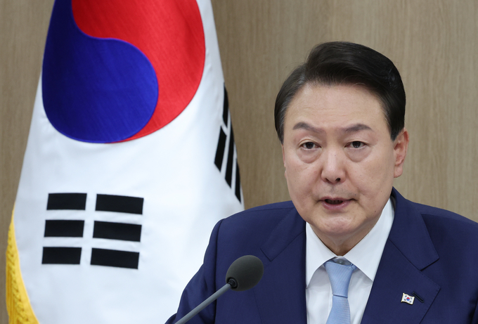 윤석열 대통령이 16일 오전 용산 대통령실에서 국무회의를 주재하고 모두발언을 하고 있다. (사진=연합뉴스)