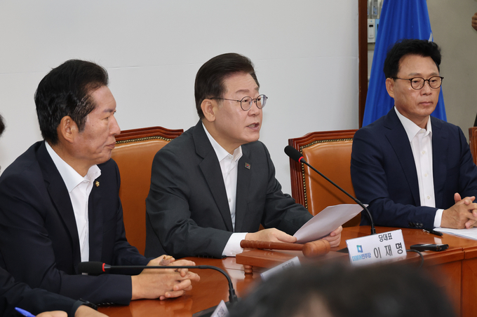 이재명 더불어민주당 대표가 26일 국회에서 진행된 최고위원회의에 참석해 발언하고 있다. (사진=연합뉴스)