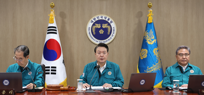 윤석열 대통령이 21일 용산 대통령실 청사에서 열린 을지 및 제35회 국무회의에서 발언하고 있다. (사진=연합뉴스)