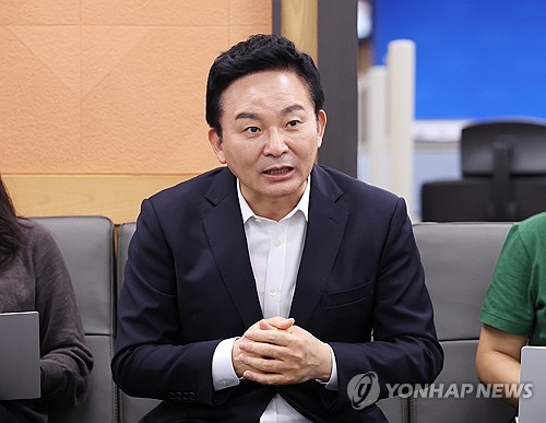원희룡 국토교통부 장관이 28일 오전 세종시 정부세종청사에서 열린 출입기자단 간담회에서 발언하고 있다. 