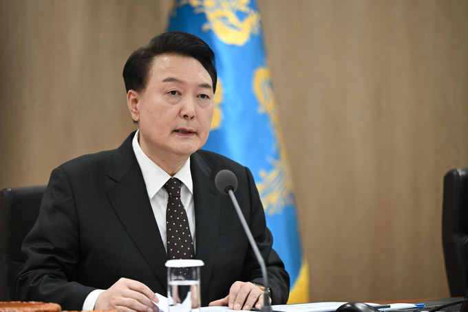 윤석열 대통령이 16일 용산 대통령실에서 국무회의를 주재하고 발언하고 있다. (사진=연합뉴스)