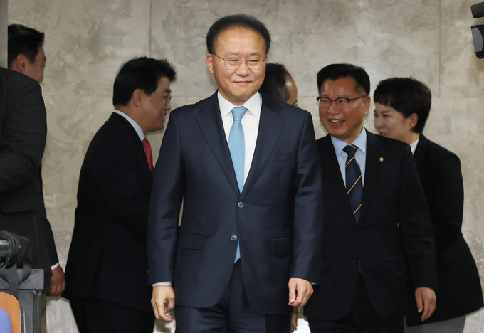 윤재옥 국민의힘 원내대표 겸 당대표 권한대행이 29일 국회에서 열린 제3차 제22대 국회의원 당선인 총회에 참석하고 있다. (사진=연합뉴스)