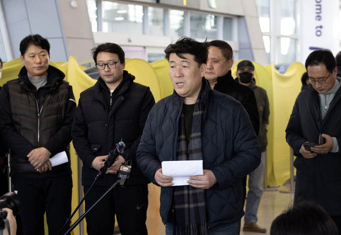 기자회견 하는 제주항공 여객기참사 유가족협의회 대표 (사진=연합뉴스 제공)